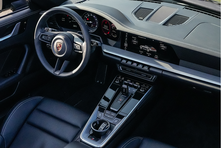 Interior Porsche 992 4S Convertible in Paderborn