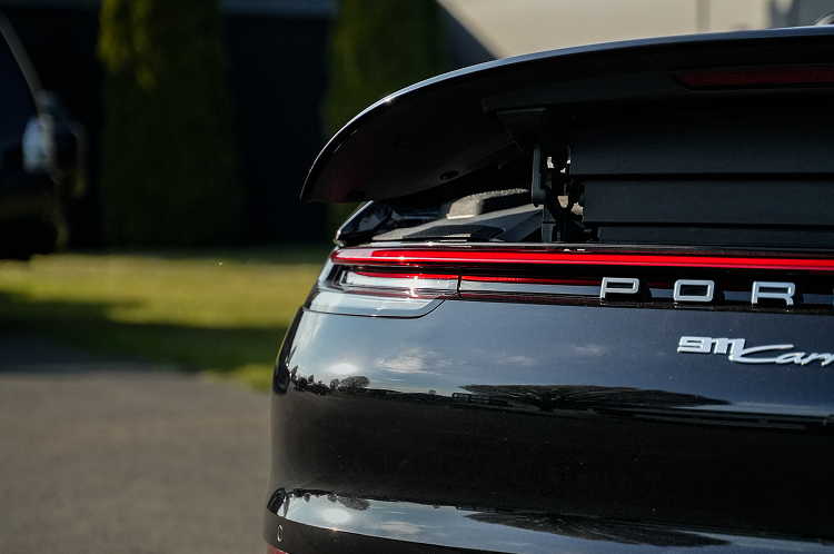 Back left Porsche 992 4S Convertible in Paderborn