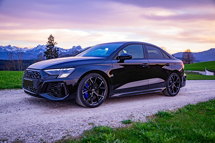 Rent an Audi RS3 8Y 2.5 TFSI in Ostallgäu