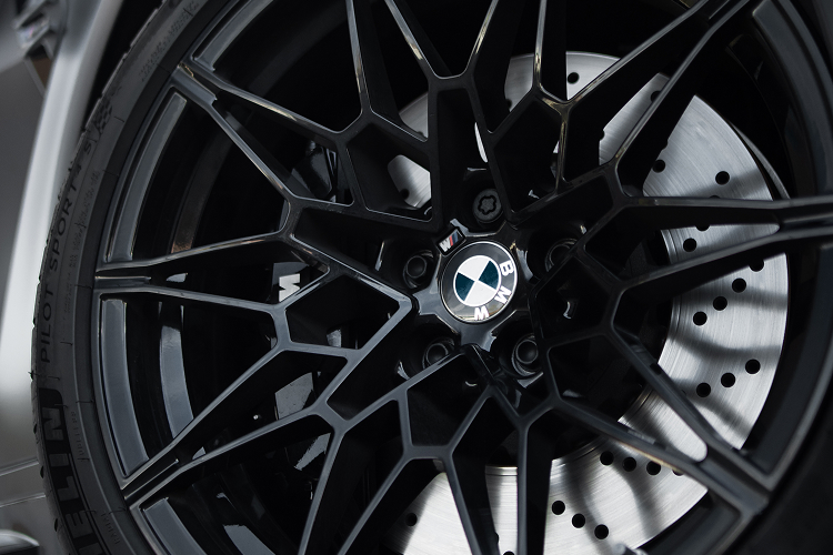 wheel BMW M4 Competition Convertible in Leverkusen