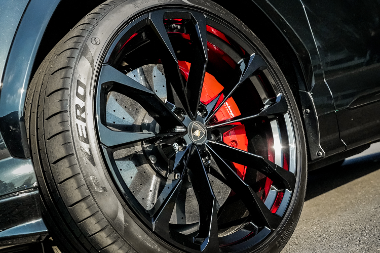wheel Lamborghini Urus in Paderborn
