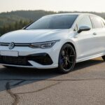 Rent a Golf 8R in Hagen Hero