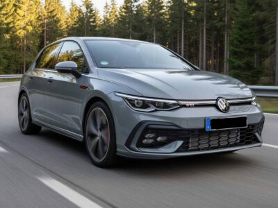 VW Golf 8 GTI Clubsport hero