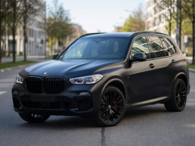 Rent a BMW X5 xDrive 40d at Munich hero