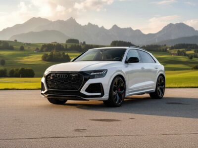 Audi RSQ8 in the Allgäu hero