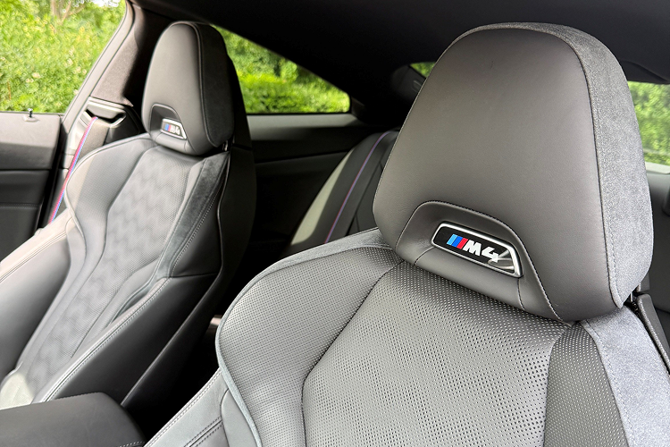 Seats BMW M4 Competition in Düsseldorf