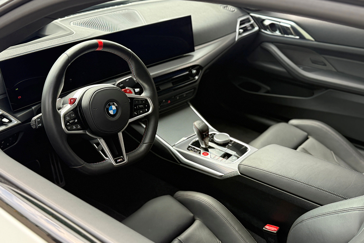 Interior BMW M4 Competition in Düsseldorf