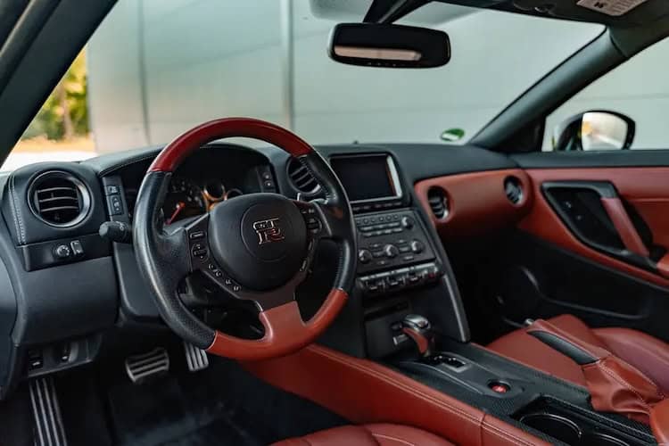 Interior Nissan GT-R in Frankfurt