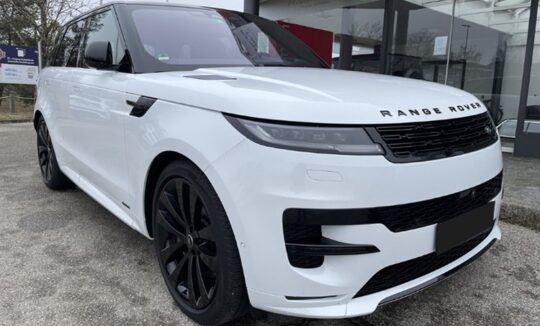 Rent a Range Rover Sport Autobiography near Munich