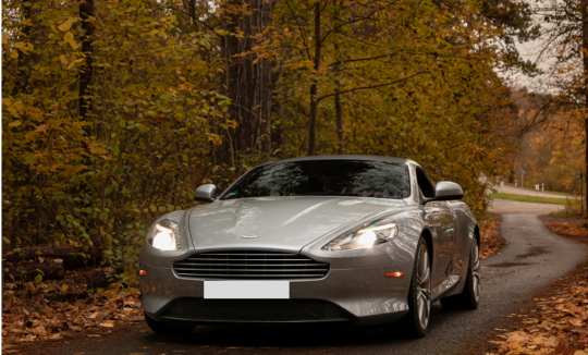 Rent an Aston Martin DB9 in Stuttgart