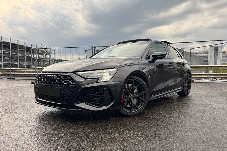 Rent an Audi RS3 Performance in Bielefeld