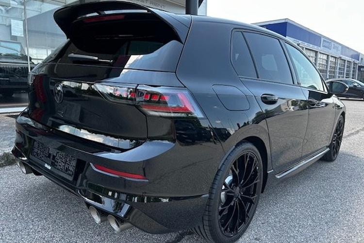 Back Golf R near Munich