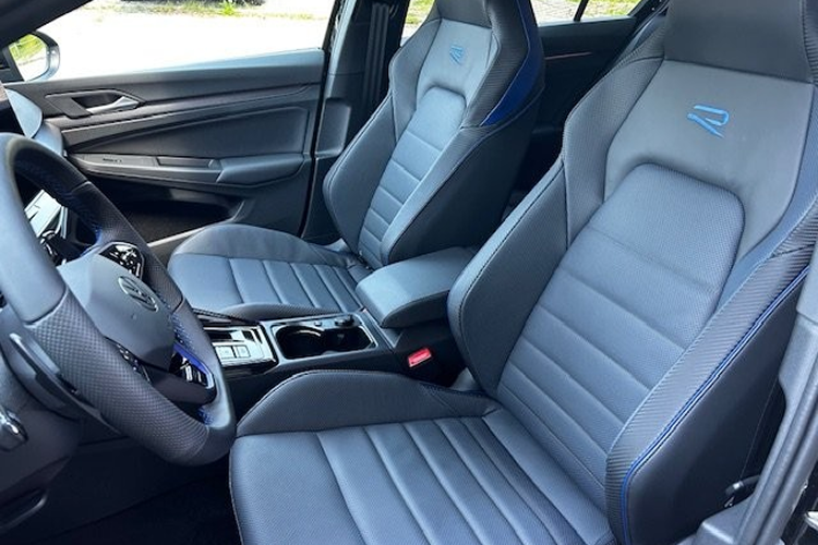 Drivers seat Golf R near Munich