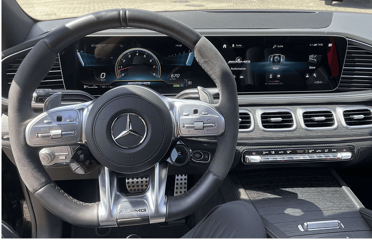 Steering wheel Mercedes-Benz GLE 63s AMG in Berlin