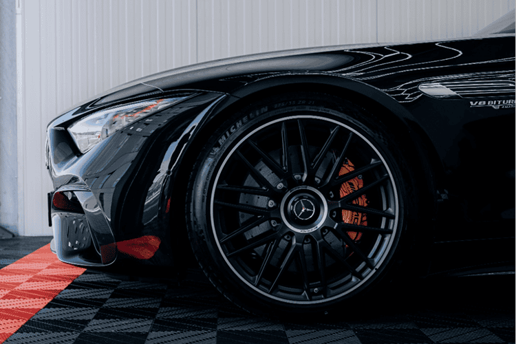 Frond wheel Mercedes-Benz AMG SL in Nürnberg