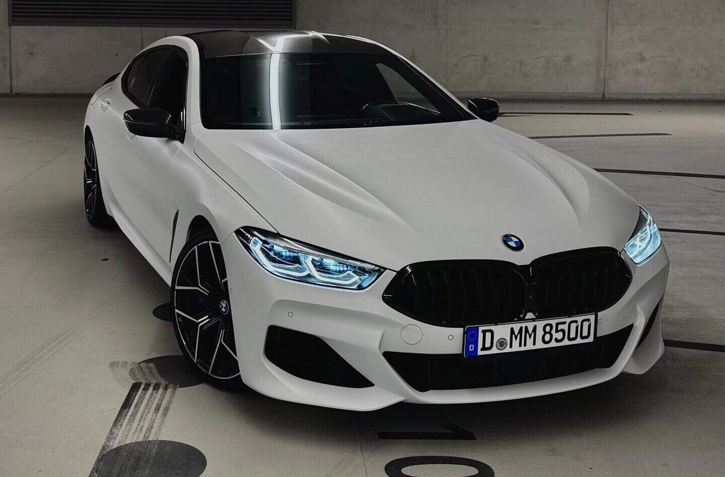 BMW m850i
