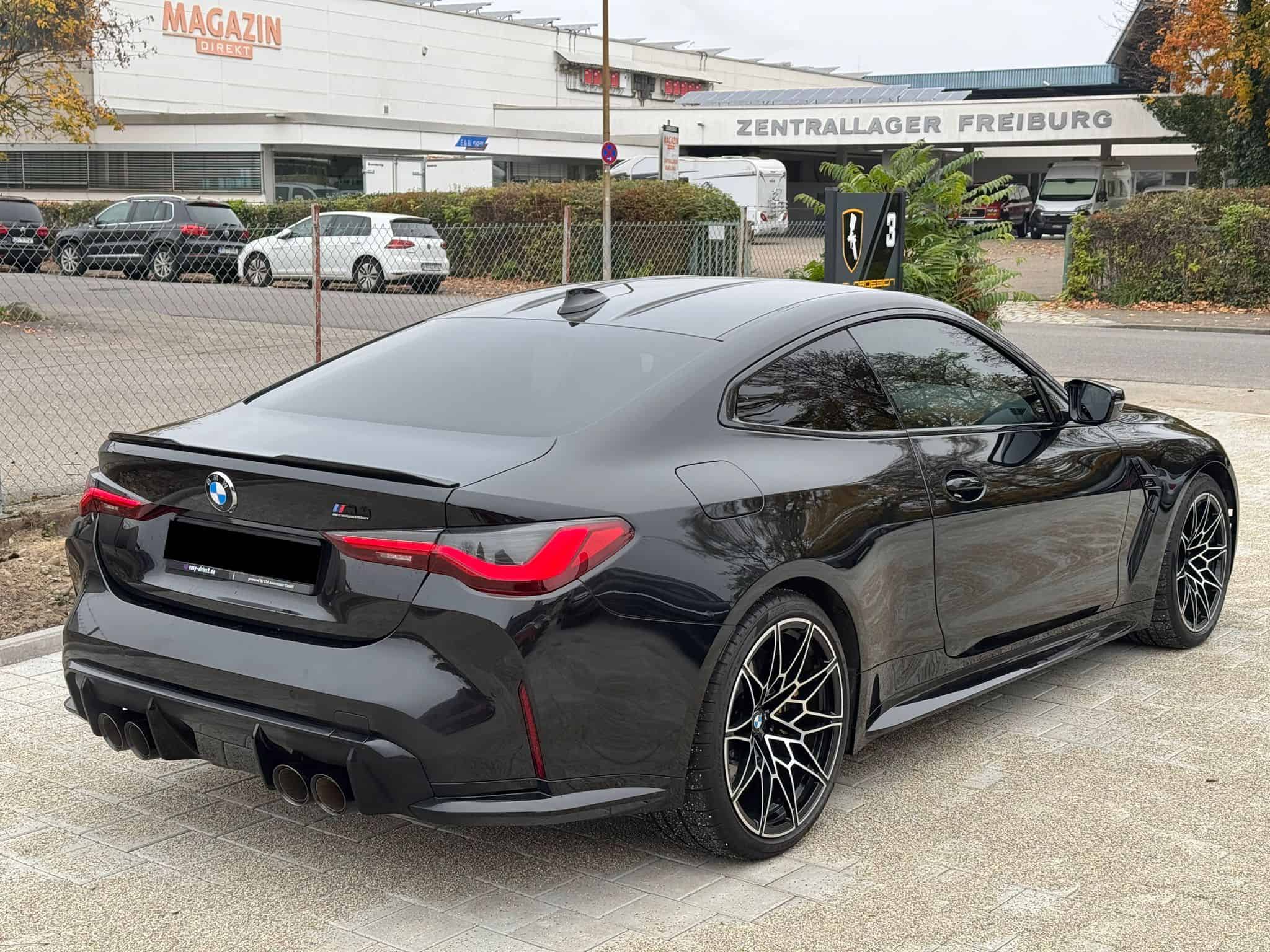 BMW M4 Freiburg im Breisgau rent back right
