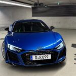 Rent an Audi R8 V10 in Düsseldorf front 3