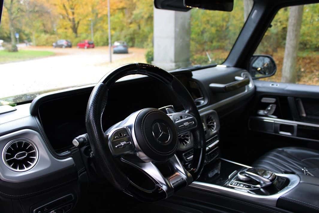 G63 AMG rent berlin cockpit