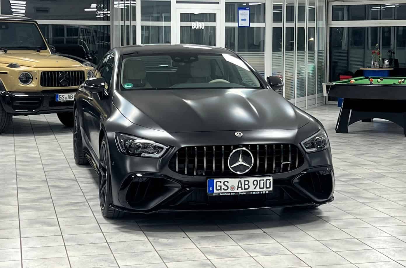 MERCEDES-AMG GT 63 S front