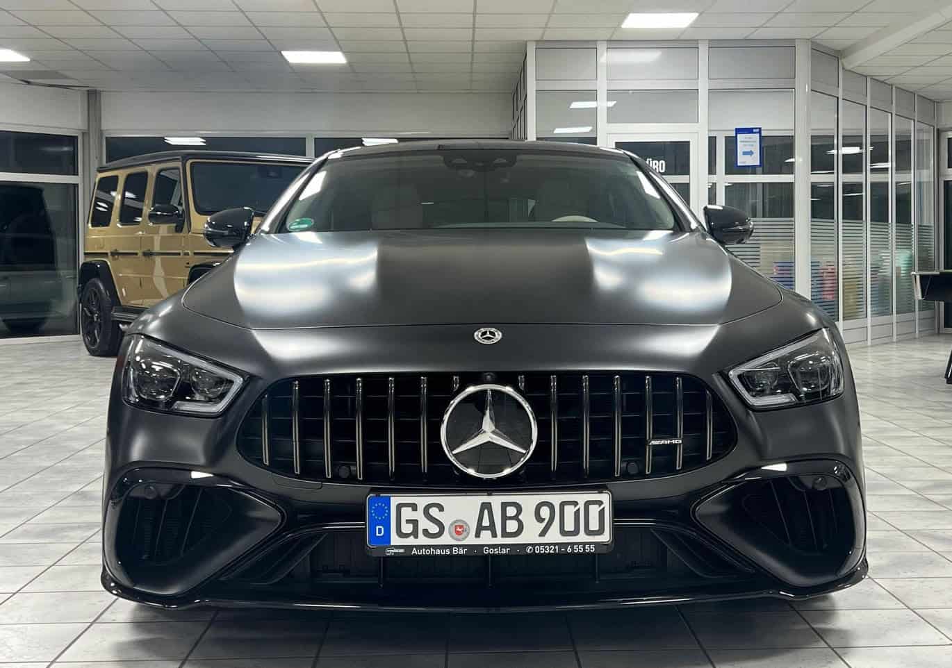 MERCEDES-AMG GT 63 S front