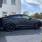 Lamborghini Urus S side