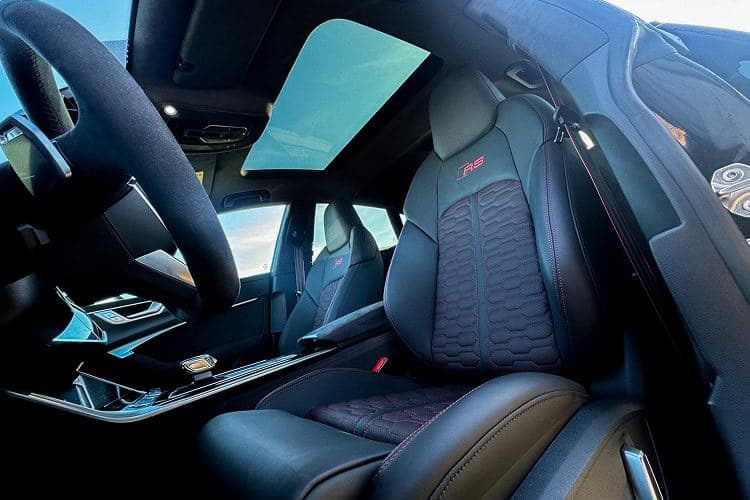 Audi RS7 inside