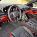 Lamborghini Urus S inside