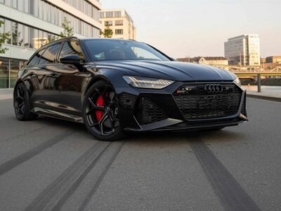 Rent Ford Mustang GT in Saarbrücken hero