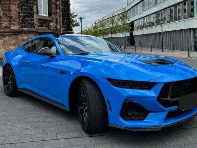 Ford Mustang GT hero