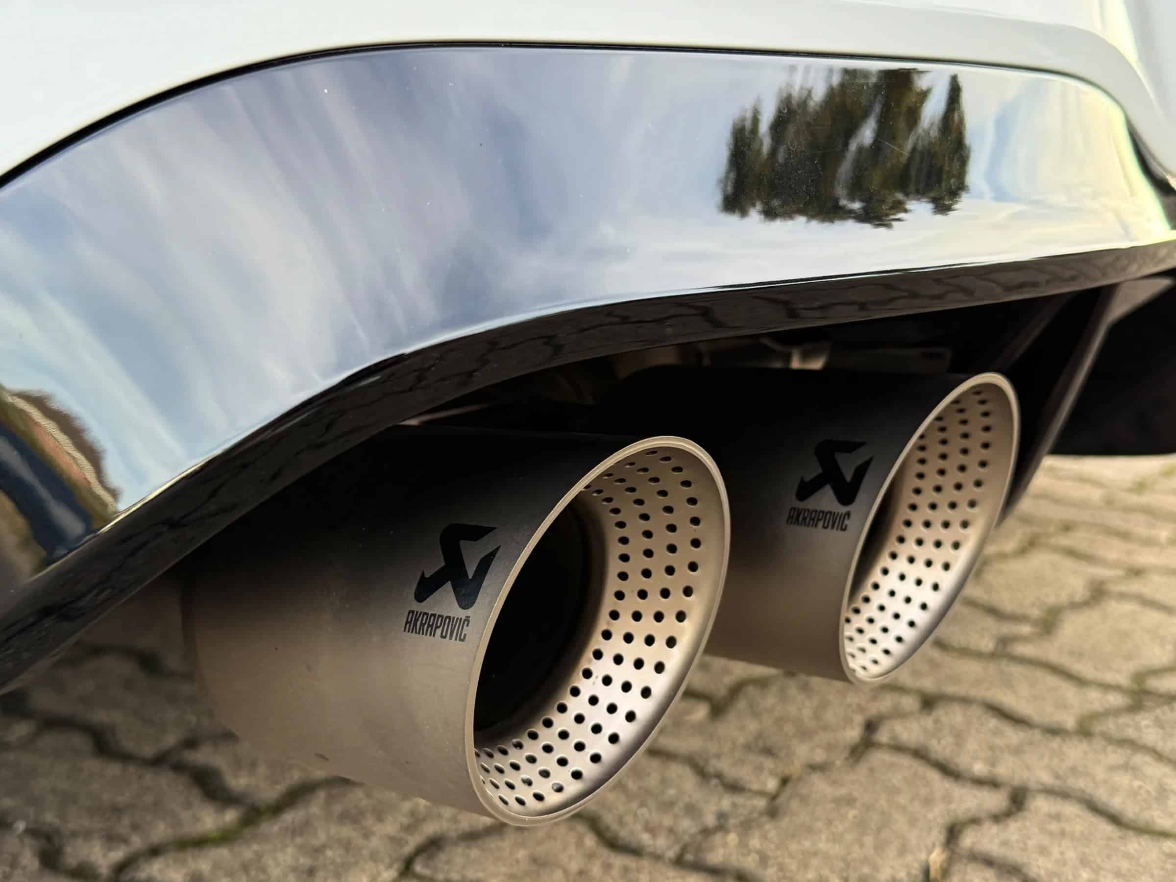 Golf 8 R exhaust