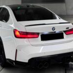 Rent BMW M3 Competition in Düsseldorf back