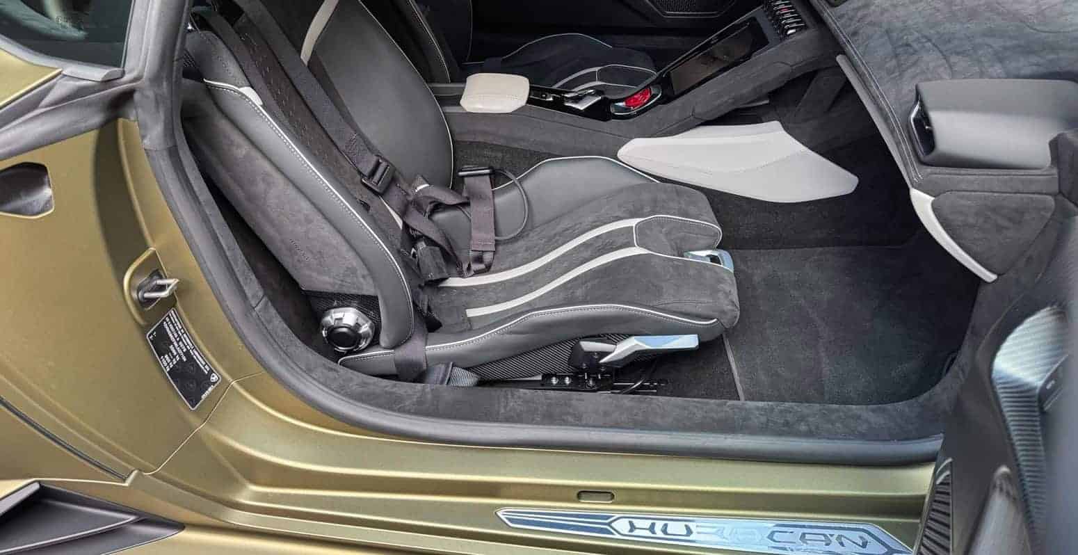 LAMBORGHINI HURACÁN TECNICA IN HAMBURG inside