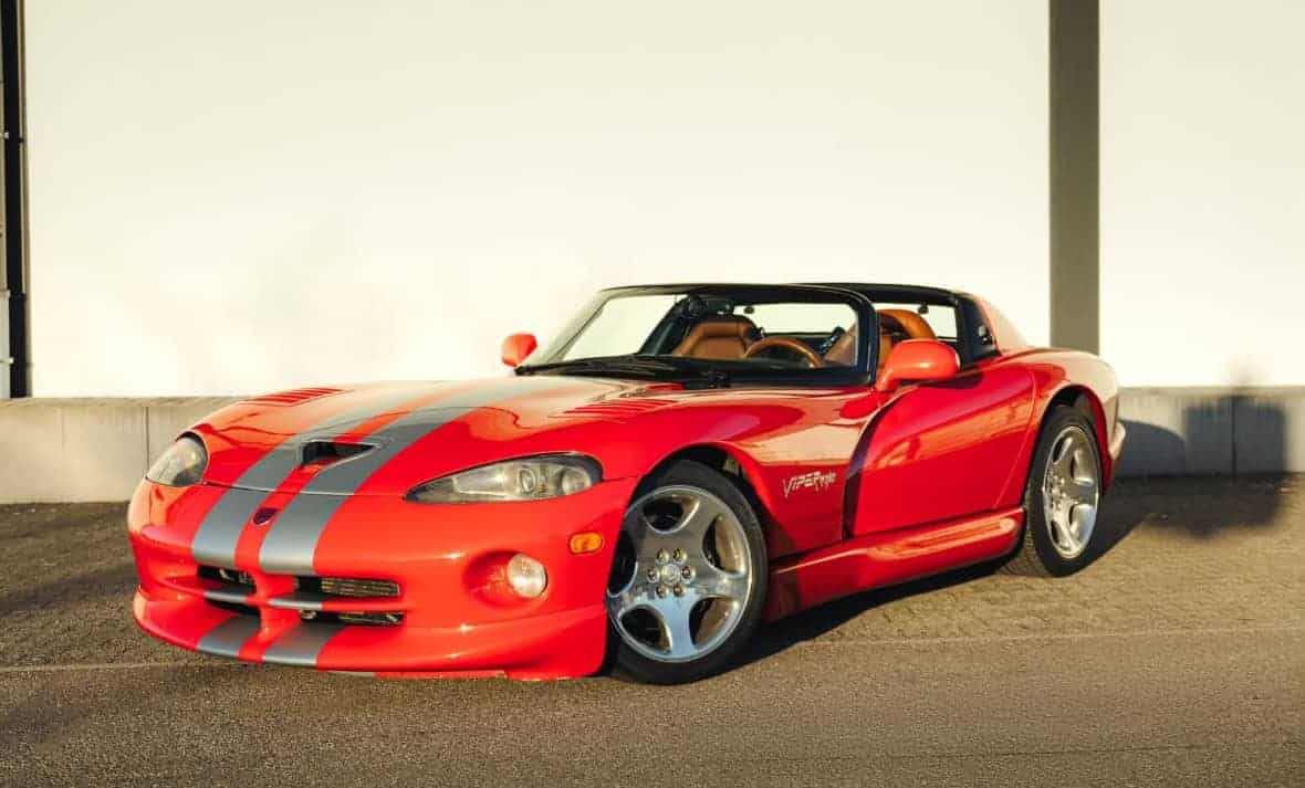 Rent Dodge Viper in Stuttgart Hero