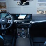 BMW M2 G87 mieten in Wien cockpit