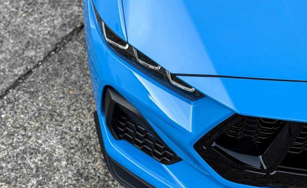 Rent Ford Mustang GT in Potsdam vorne