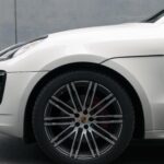 Rent Porsche Macan GTS in Vienna Sei