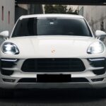 Rent Porsche Macan GTS in Vienna Vorne