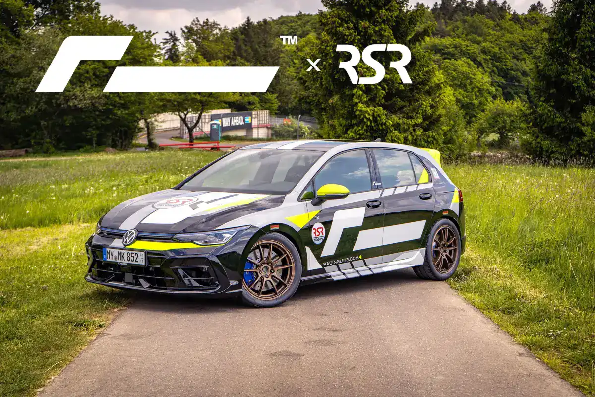 Volkswagen Golf R RacingLine Edition Picture Hero
