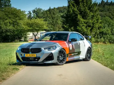 BMW M240i xDrive RSR Edition Picture Hero