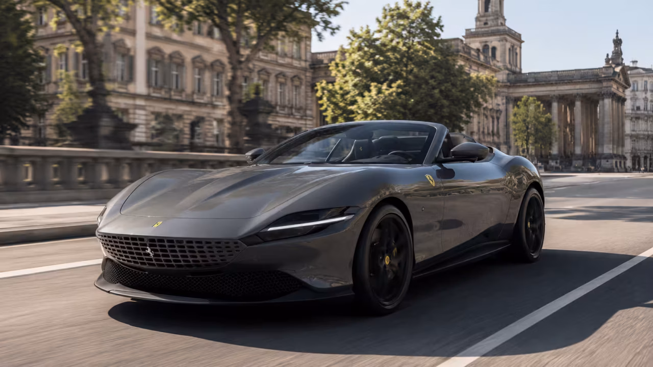 Rent a Ferrari Roma Spyder Kassel Hero picture