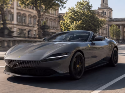 Rent a Ferrari Roma Spyder Kassel Hero picture