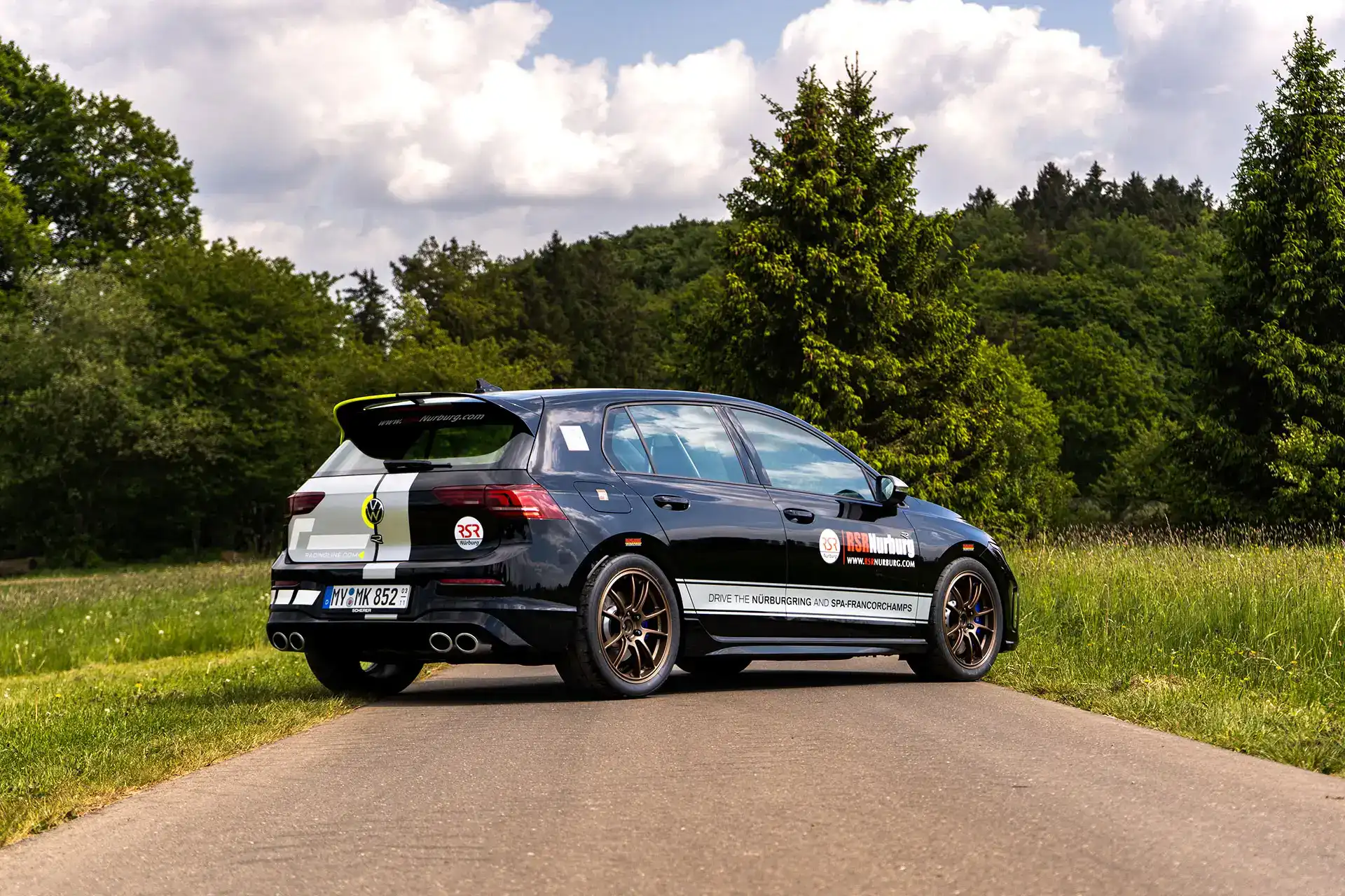 Volkswagen Golf R RacingLine Edition Picture Hero Back