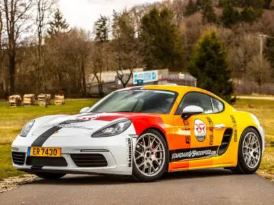 Porsche Cayman RSR Edition Hero Pictures Front