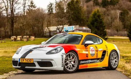 Porsche Cayman RSR Edition Hero Pictures Front