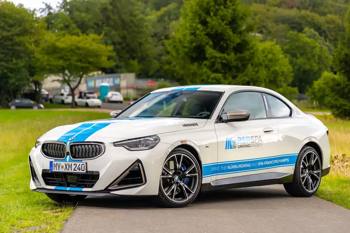 BMW M240i xDrive Racetrack Nürburgring Voucher Hero picture