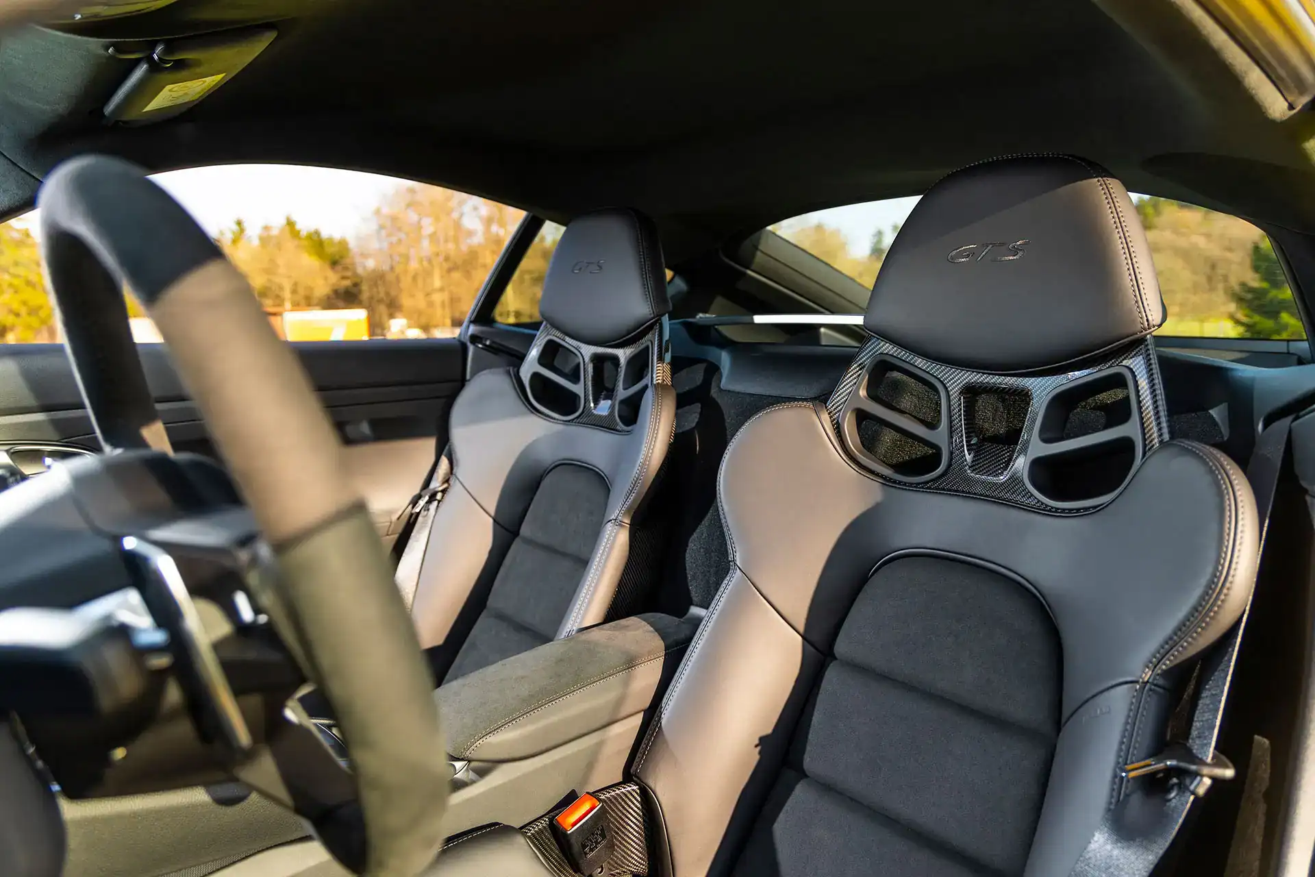 Porsche Cayman GTS 4.0 Interior Seats